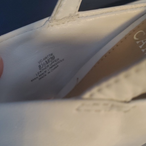 Vince Camuto Kattie White Leather Pumps Size 8.5 Classic Heels, Minor Heel Wear - Picture 12 of 14